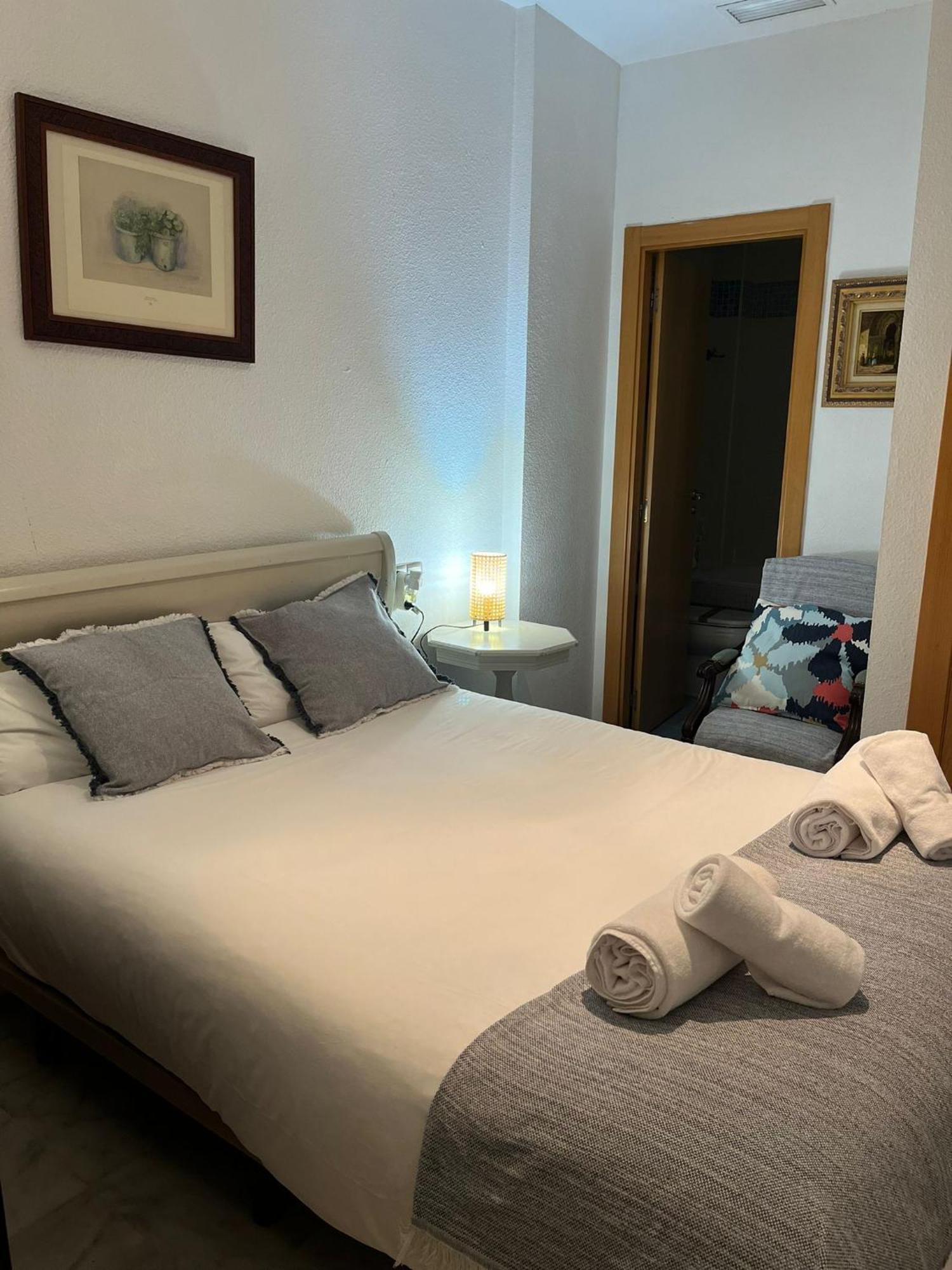 Apartamento Con Encanto Muy Centrico En Pilatos Sevilla Ideal Para Pareja Buitenkant foto